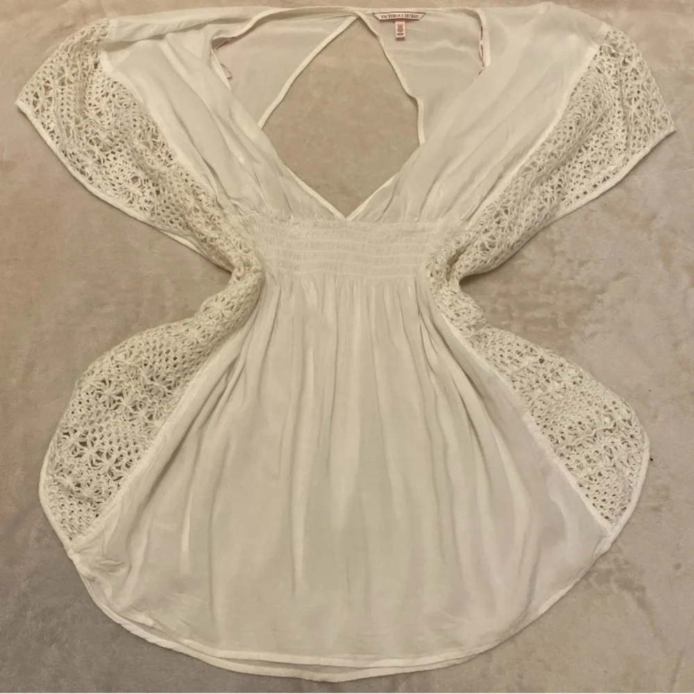 Victorias Secret cover up